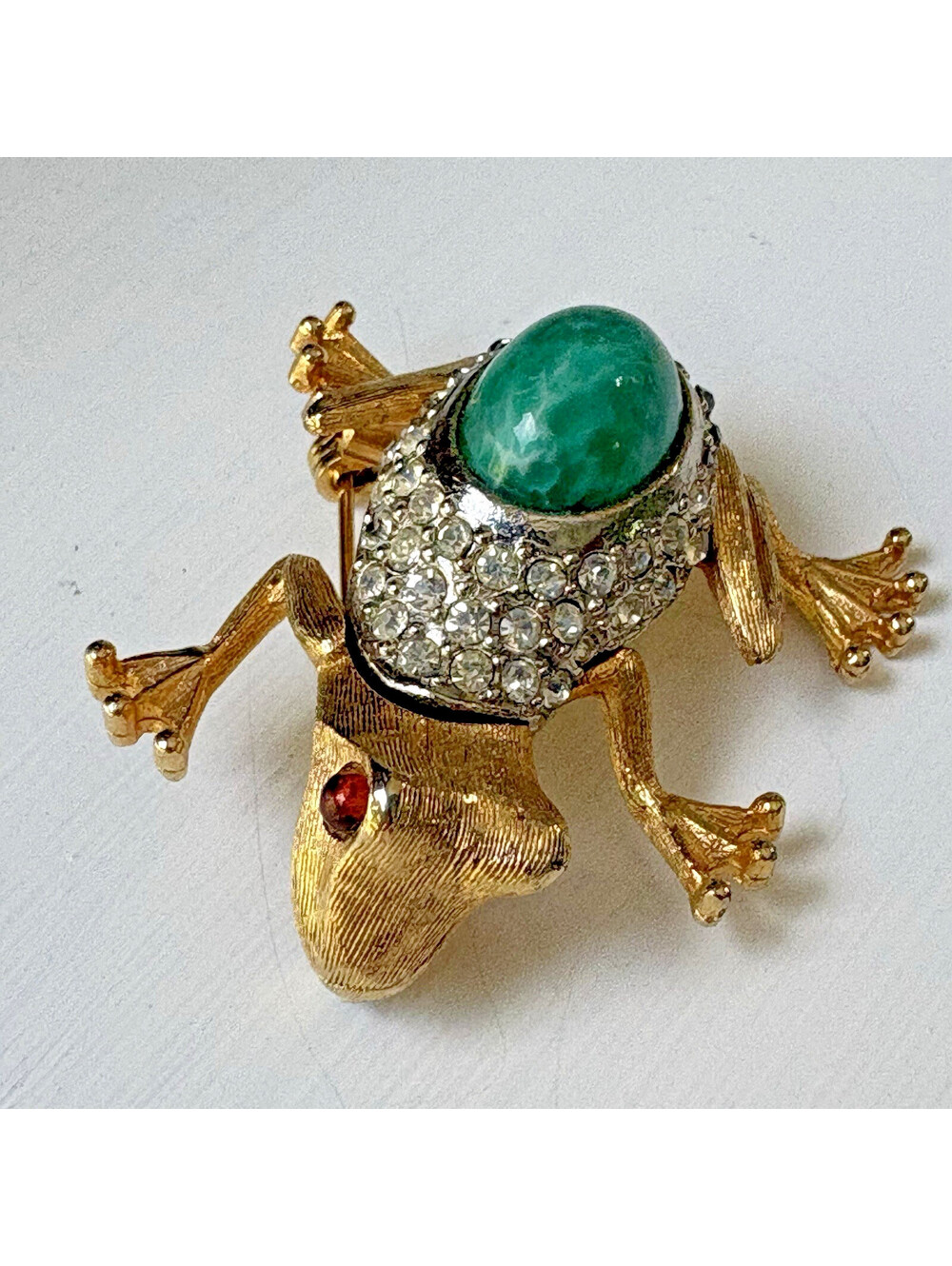 Frog Brooch Gold Tone Rhinestone Green Cabochon Stone Vintage Figural Animal Pin